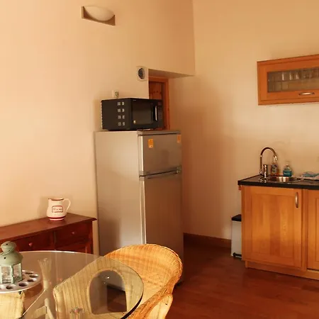 Hotel Chalet Lingayoni Oz
