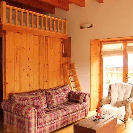 Hotel Chalet Lingayoni